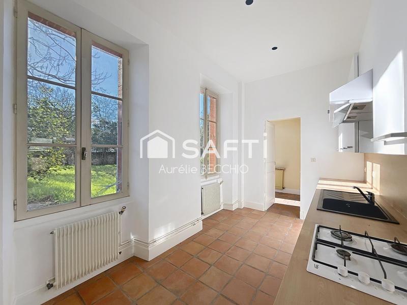 Maison - 200 m² - 6 pièces