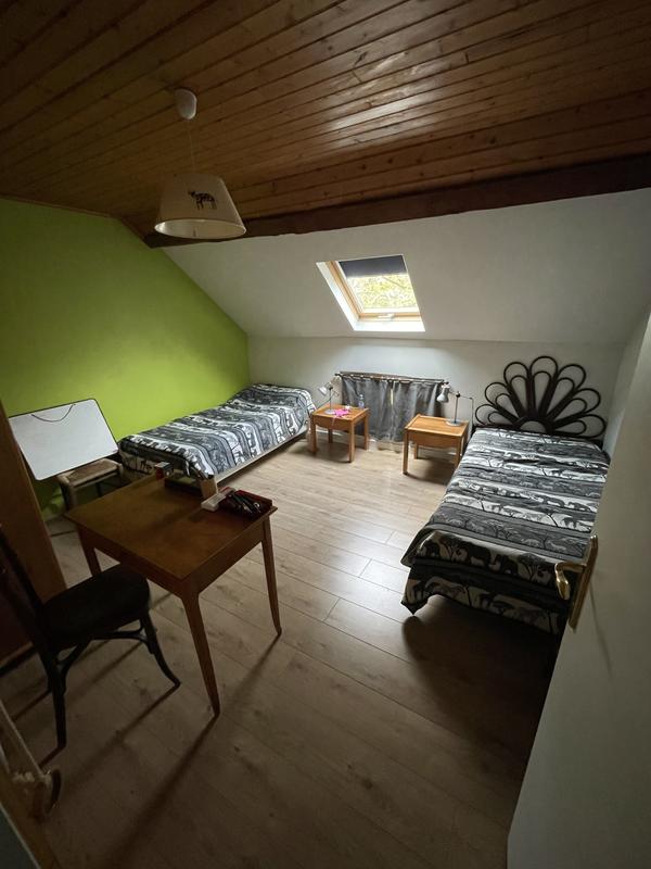 Maison - 189 m² - 10 pièces