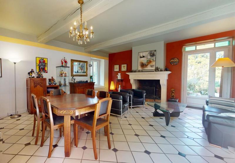 Maison - 176 m² - 7 pièces