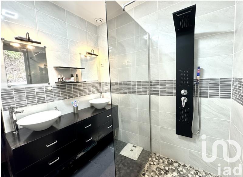 Maison - 119 m² - 5 pièces