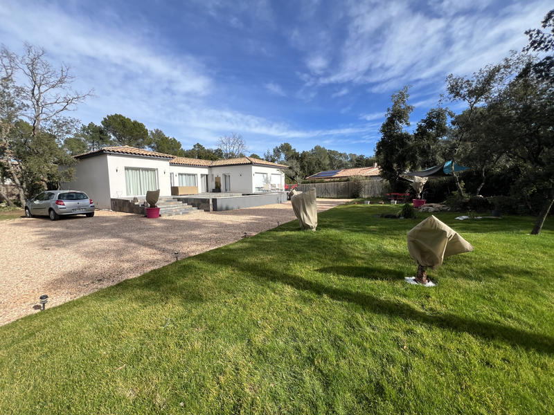 Maison - 164 m² - 6 pièces