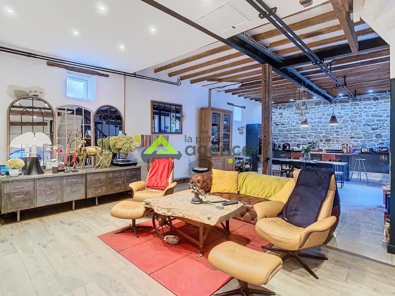 Maison de maîtres - 266 m² - 9 pièces