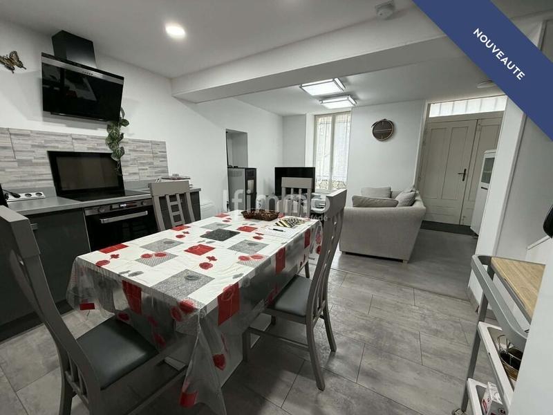 Maison de village - 76 m² - 3 pièces