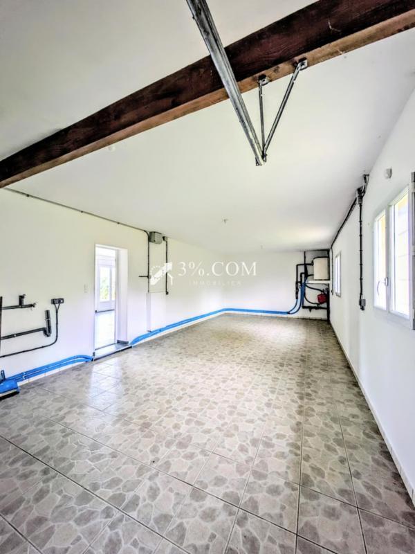 Pavillon - 167 m² - 8 pièces