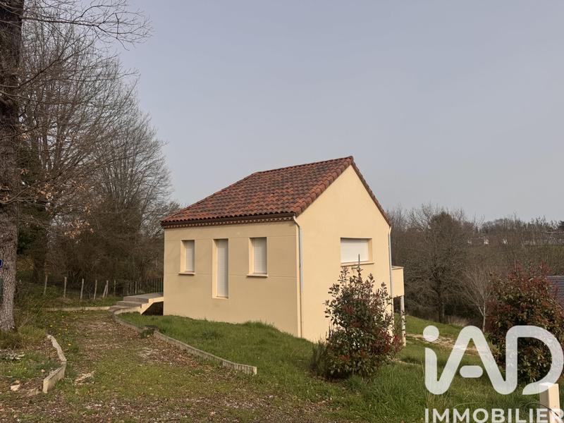 Maison - 153 m² - 5 pièces