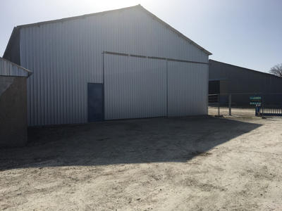 Local d'activité / Entrepôt - 290 m²