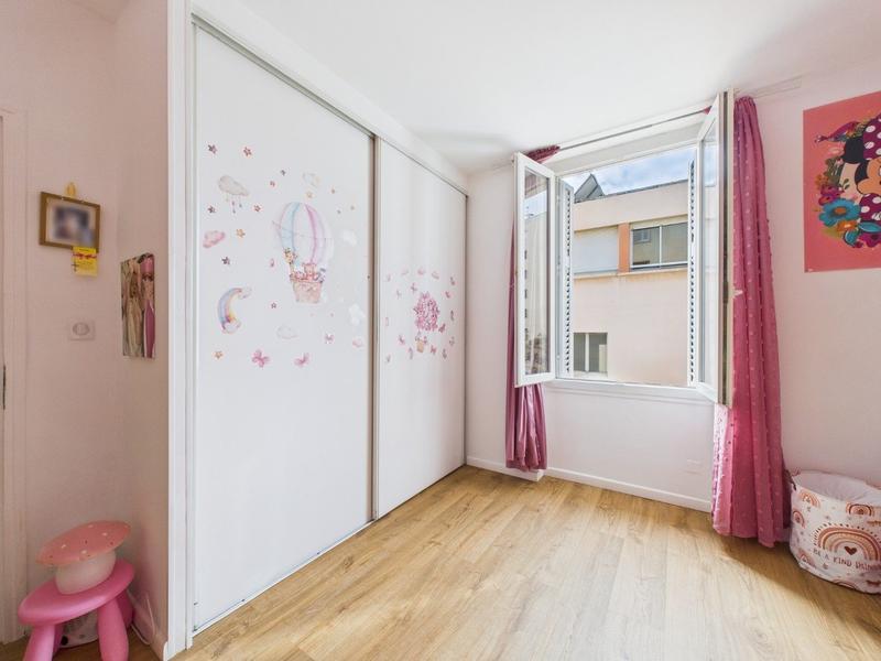 Appartement - 83 m² - 3 pièces