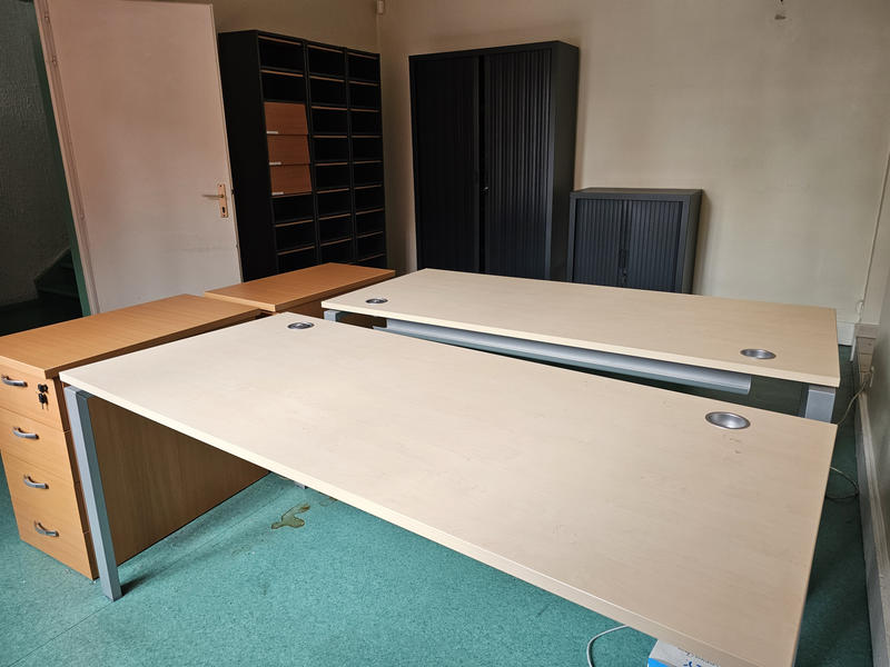 Bureau - 428 m² - 12 pièces