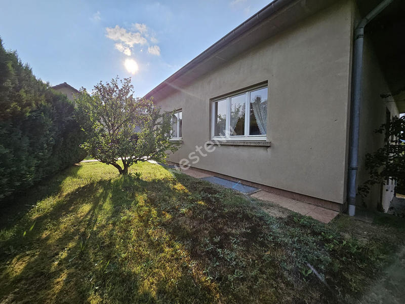 Maison - 177 m² - 8 pièces