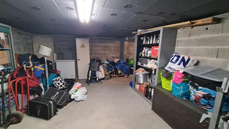 Maison - 121 m² - 6 pièces