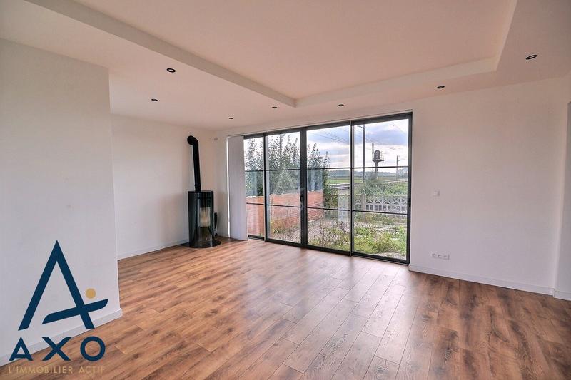 Maison - 114 m² - 3 pièces