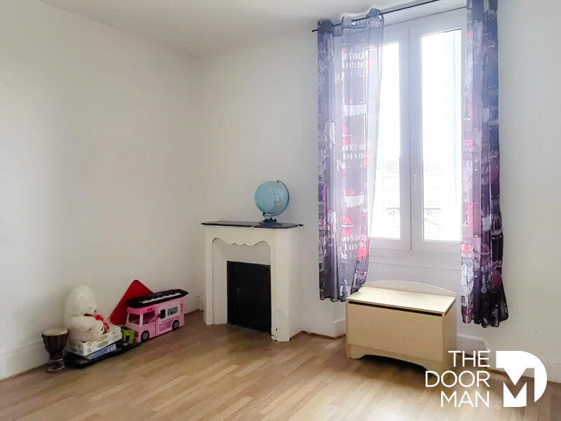 Maison bourgeoise - 245 m² - 9 pièces