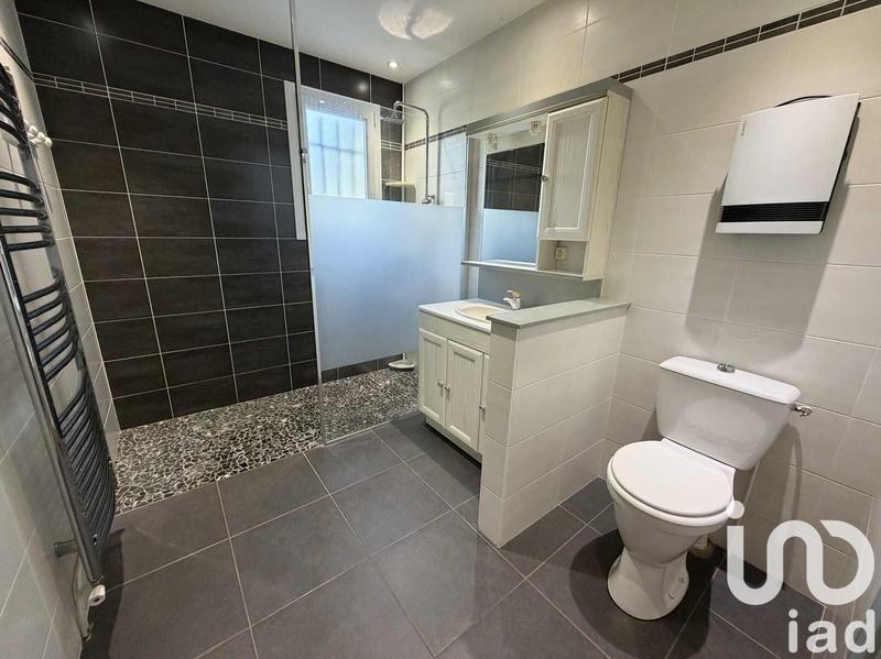 Maison - 94 m² - 6 pièces