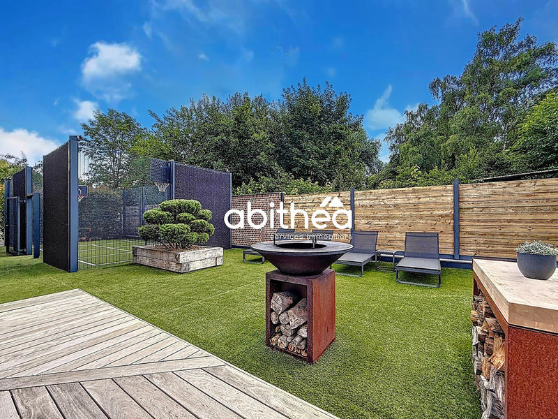 Villa - 388 m² - 9 pièces