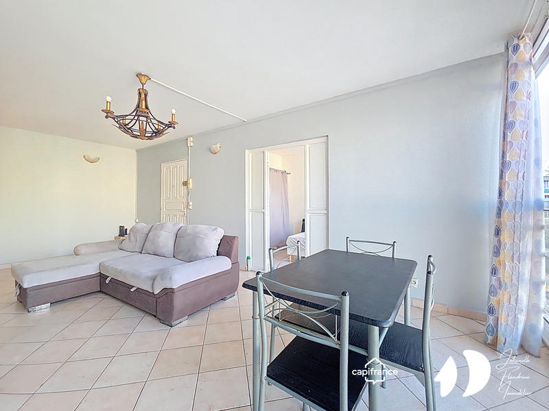 Appartement - 57 m² - 3 pièces