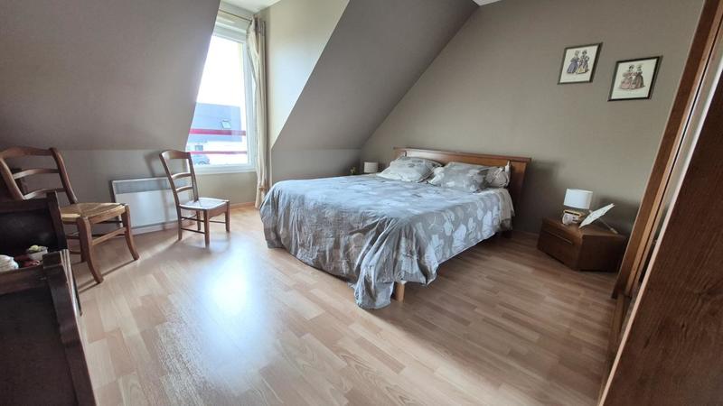 Maison - 227 m² - 6 pièces