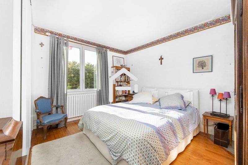 Villa - 205 m² - 7 pièces