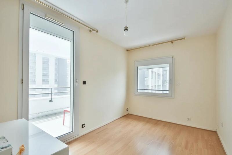 Appartement - 100 m² - 5 pièces
