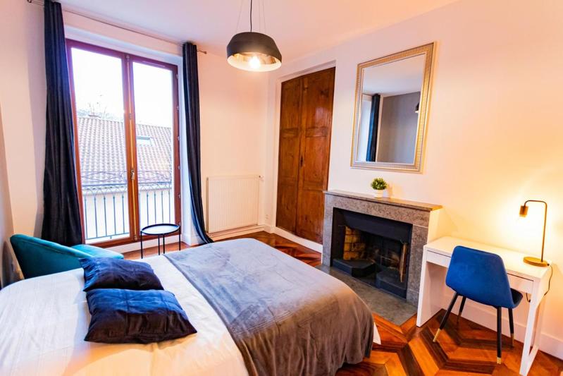 Chambre - 11 m² - 1 pièce