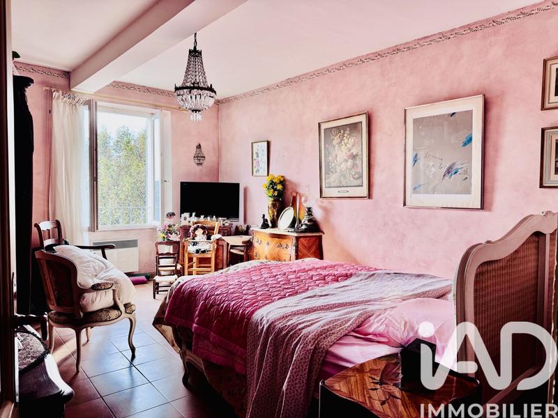 Appartement - 109 m² - 3 pièces