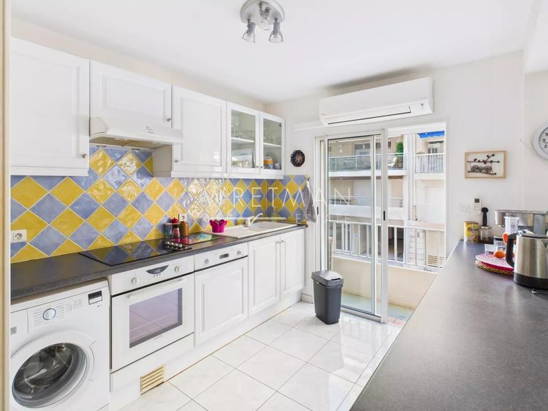 Appartement - 49 m² - 2 pièces