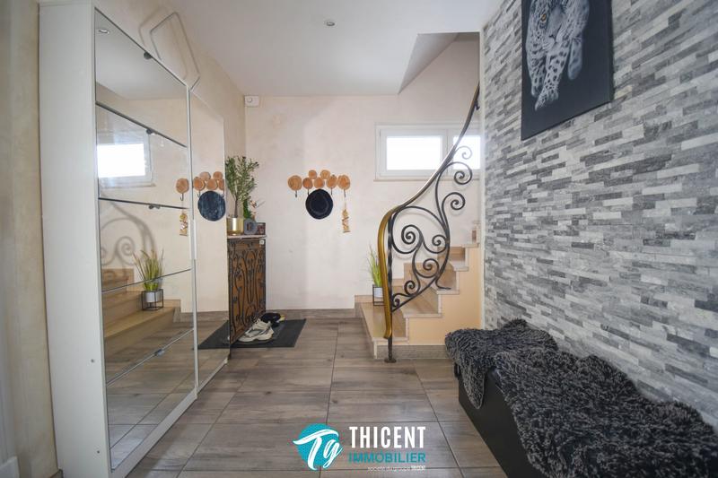 Maison - 158 m² - 7 pièces