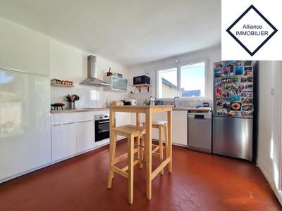 Maison - 103 m² - 5 pièces