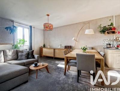 Appartement - 88 m² - 4 pièces