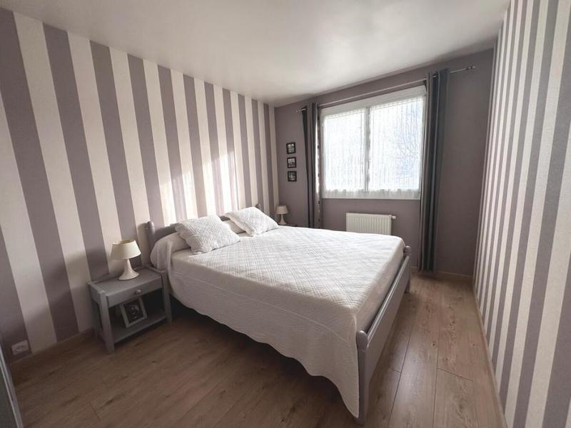 Maison - 111 m² - 6 pièces