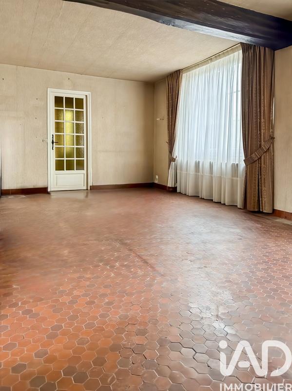 Maison - 94 m² - 5 pièces