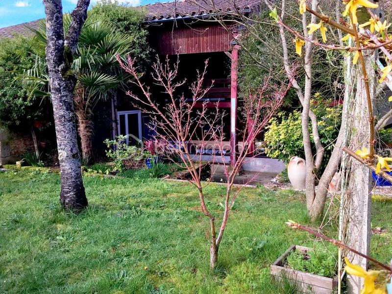 Maison chambre d'hôtes - 176 m² - 9 pièces