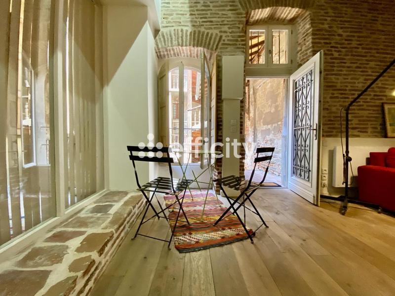 Appartement - 72 m² - 2 pièces