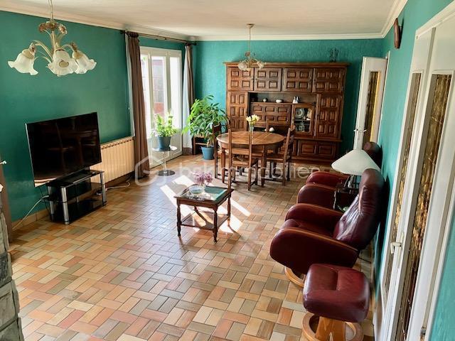 Maison - 125 m² - 7 pièces