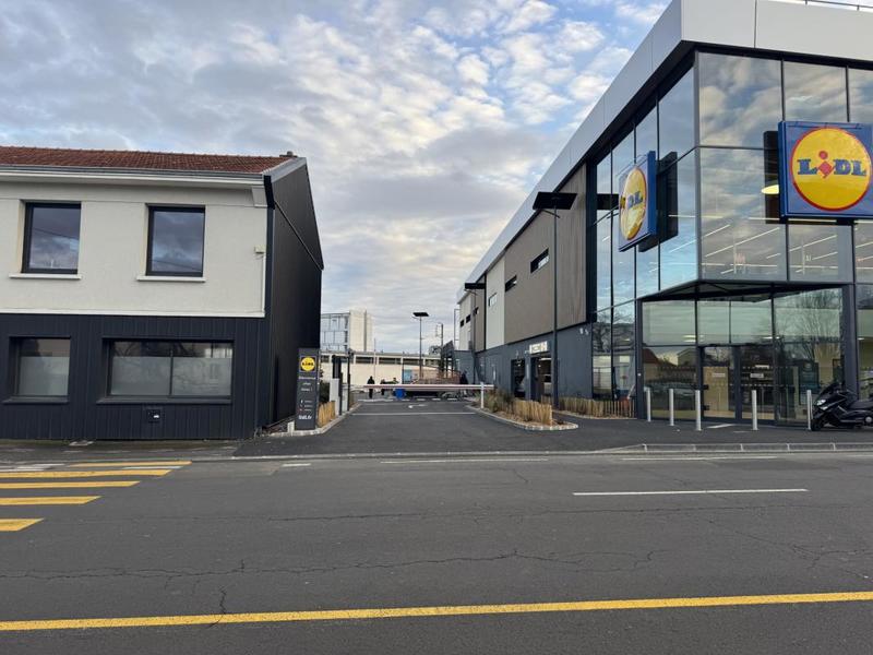 Maison - 195 m² - 12 pièces