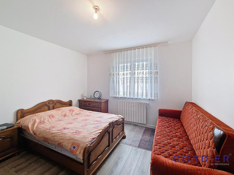 Maison - 290 m² - 10 pièces