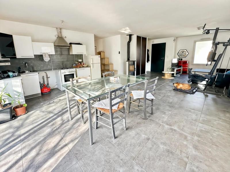 Maison - 73 m² - 3 pièces