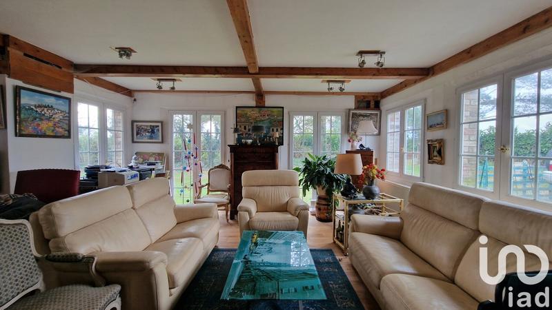 Maison - 220 m² - 7 pièces