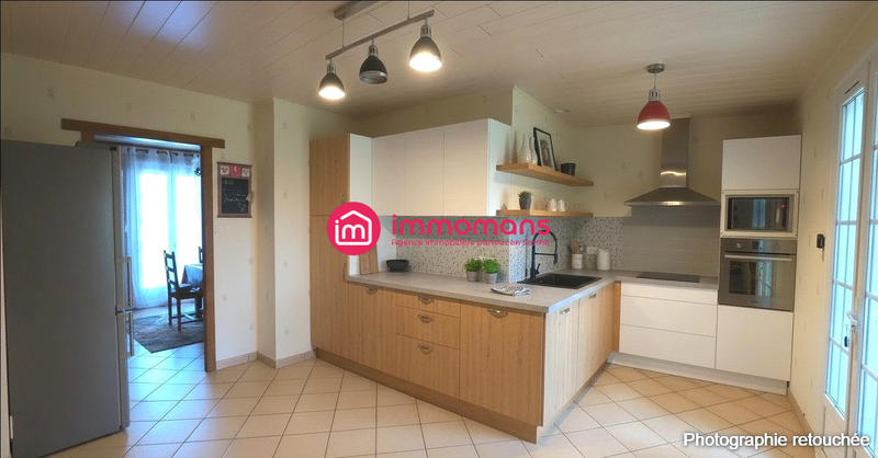 Maison - 165 m² - 11 pièces