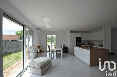 Maison - 113 m² - 5 pièces