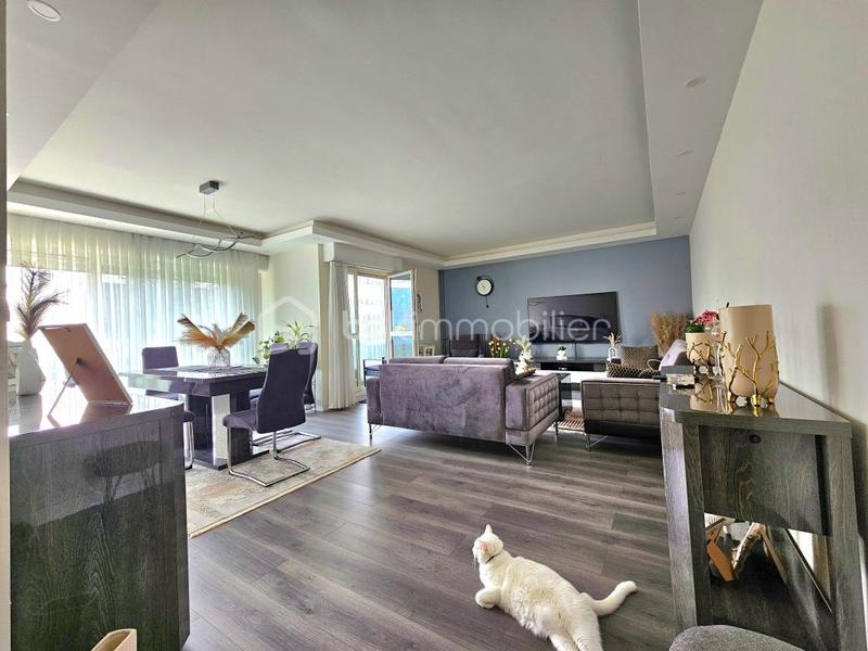 Appartement - 84 m² - 3 pièces