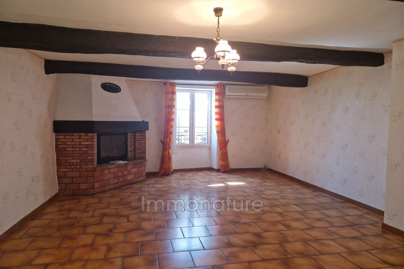 Maison - 325 m² - 13 pièces