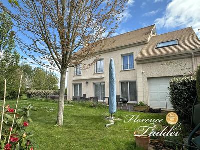 Maison - 177 m² - 7 pièces