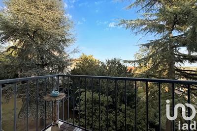 Appartement - 98 m² - 4 pièces