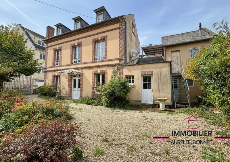 Maison ancienne - 125 m² - 6 pièces