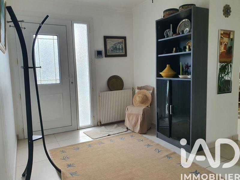 Maison - 255 m² - 12 pièces