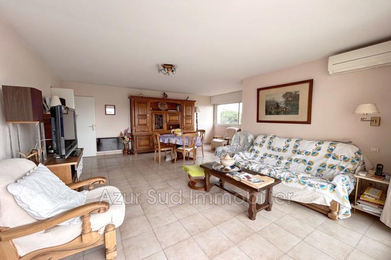 Appartement - 102 m² - 4 pièces