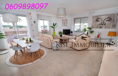 Appartement - 97 m² - 4 pièces