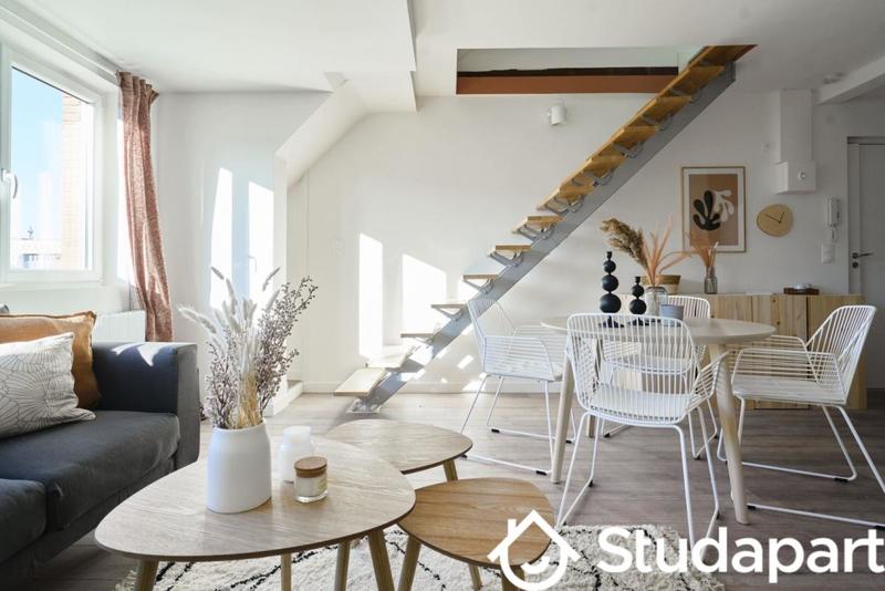 Chambre - 10 m² - 1 pièce