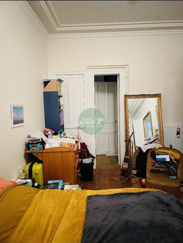 Appartement - 99 m² - 3 pièces