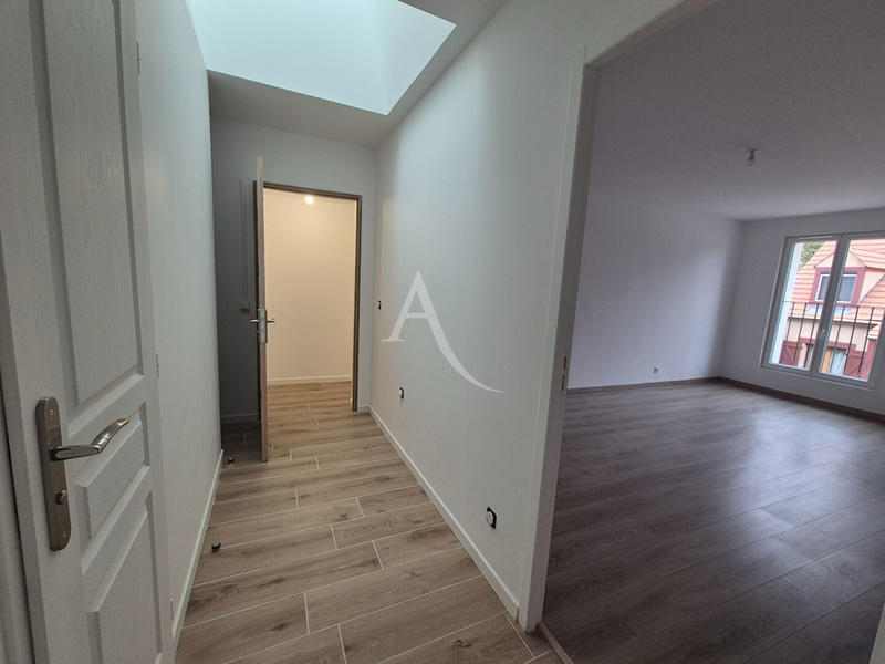 Maison - 122 m² - 6 pièces